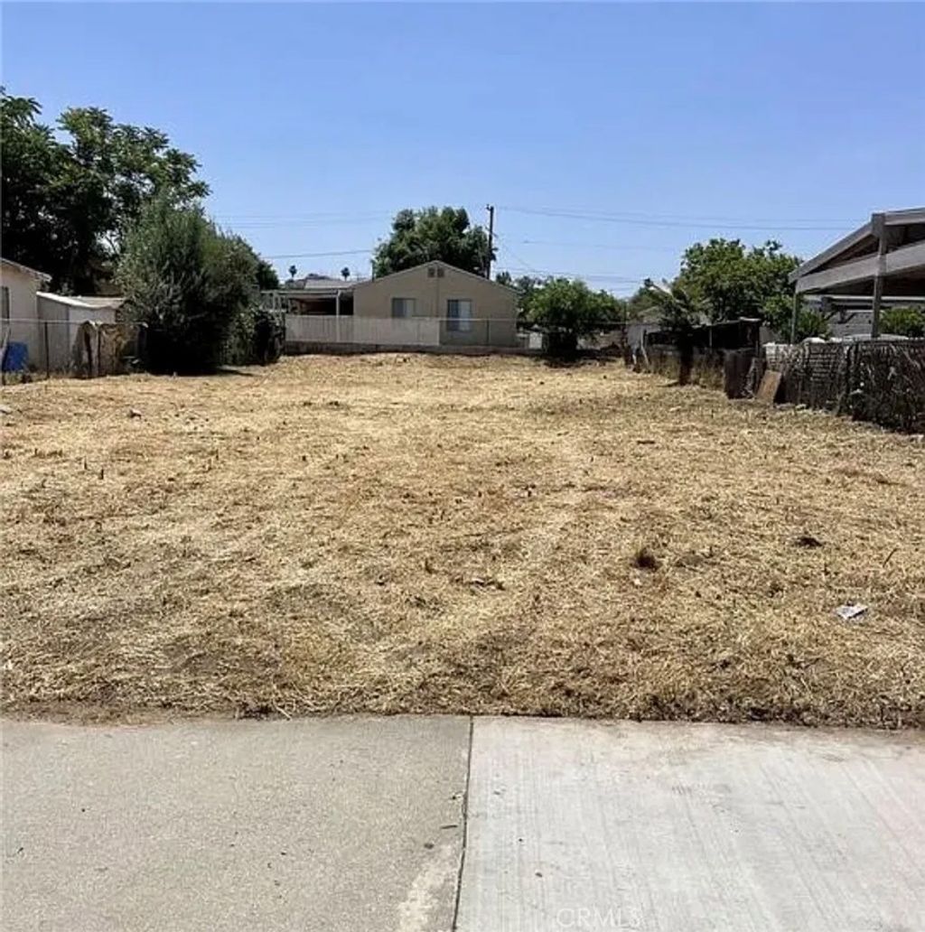 Photo of 7542 Peters St, Riverside, CA 92504 (MLS # IV26059215)