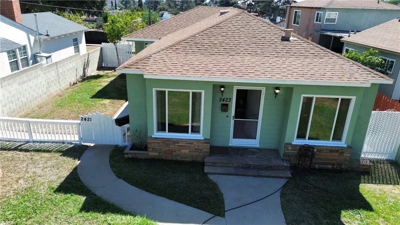 2421 W Via Corona