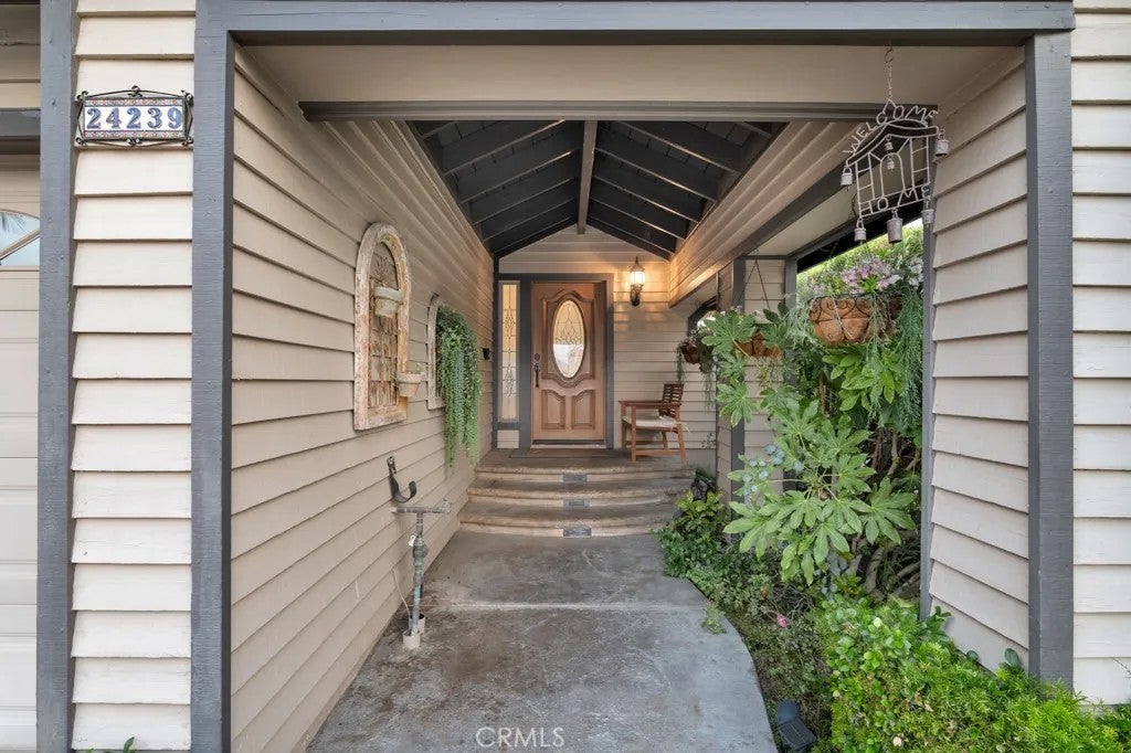 24239 Bella Court