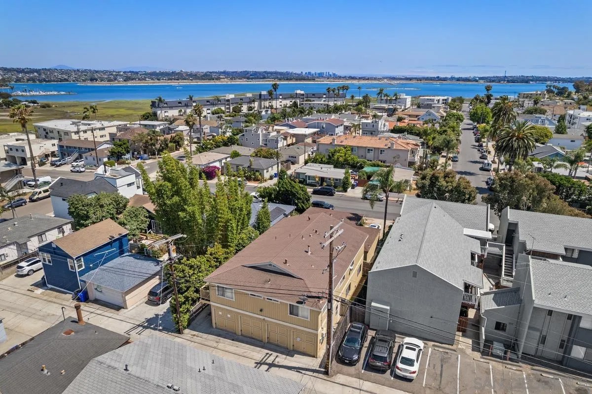 1956 Pacific Beach Dr