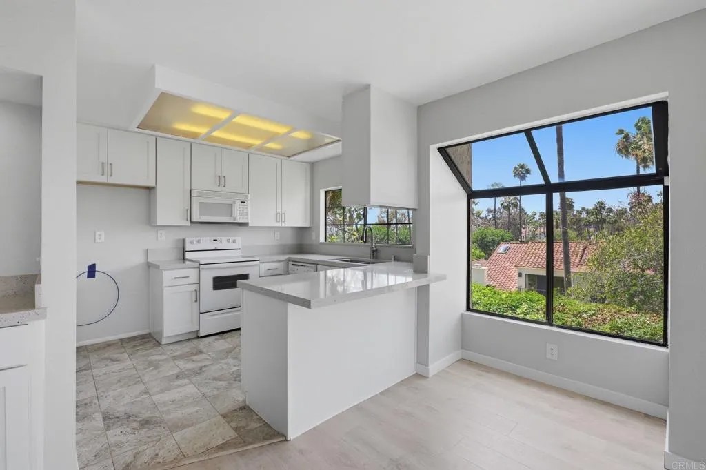 3140 Arroyo Vista