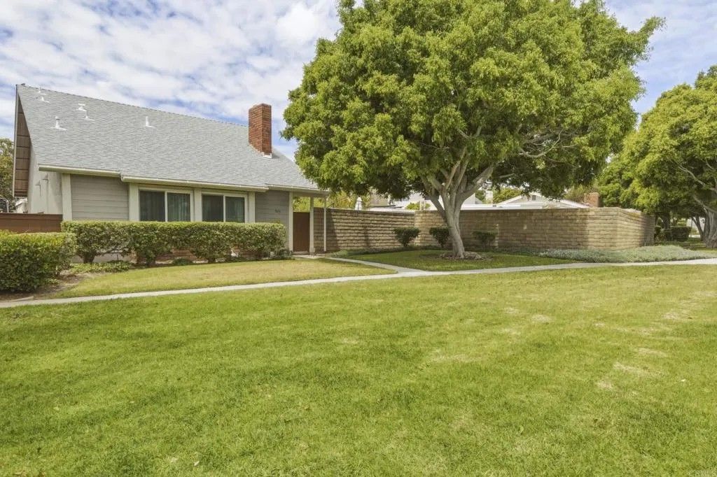 Photo of 5075 Abuela Dr, San Diego, CA 92124 (MLS # PTP2603292)