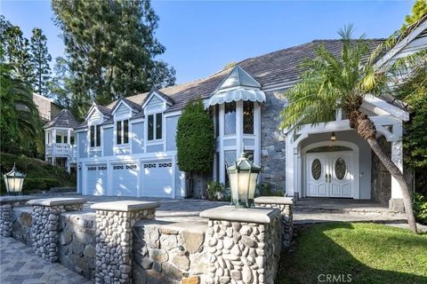 Photo of 10761 Crawford Canyon, North Tustin, CA 92705 (MLS # IG26038493)