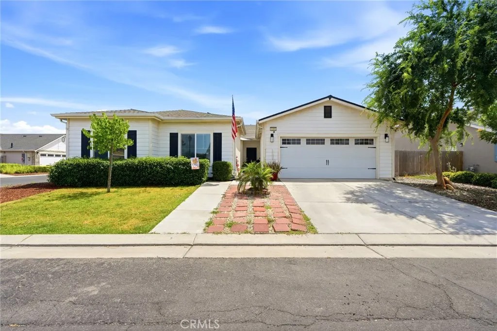 3393 Parks Avenue