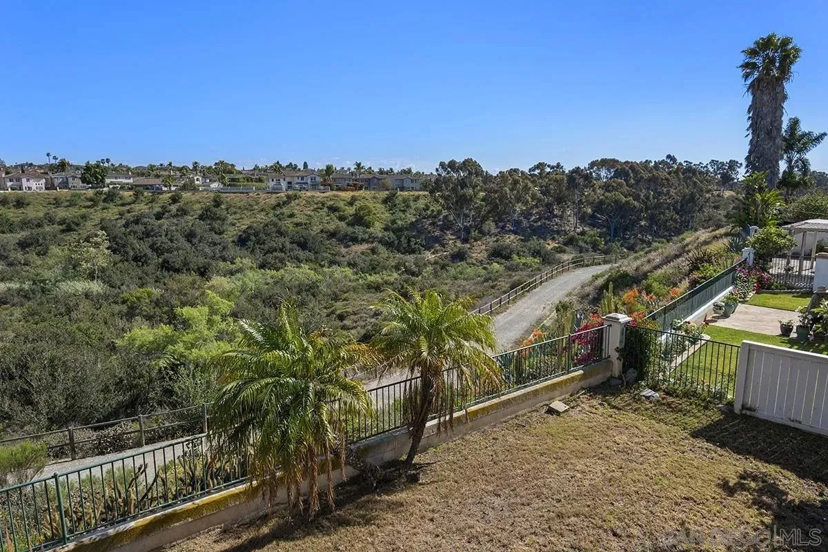 Chula Vista, California 91910, United States, 3 Bedrooms Bedrooms, ,3 BathroomsBathrooms,Residential,Active,173676