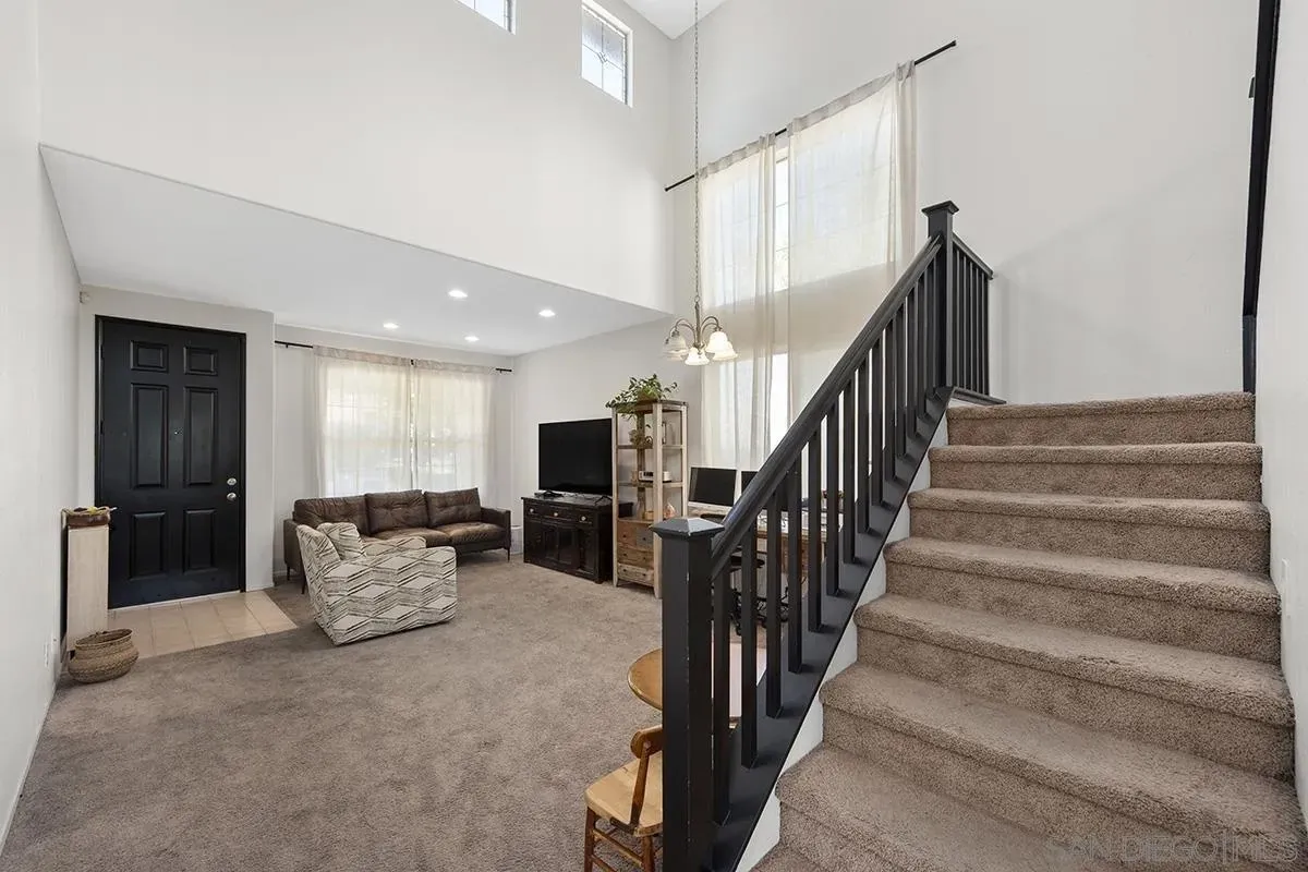 Chula Vista, California 91910, United States, 3 Bedrooms Bedrooms, ,3 BathroomsBathrooms,Residential,Active,173676