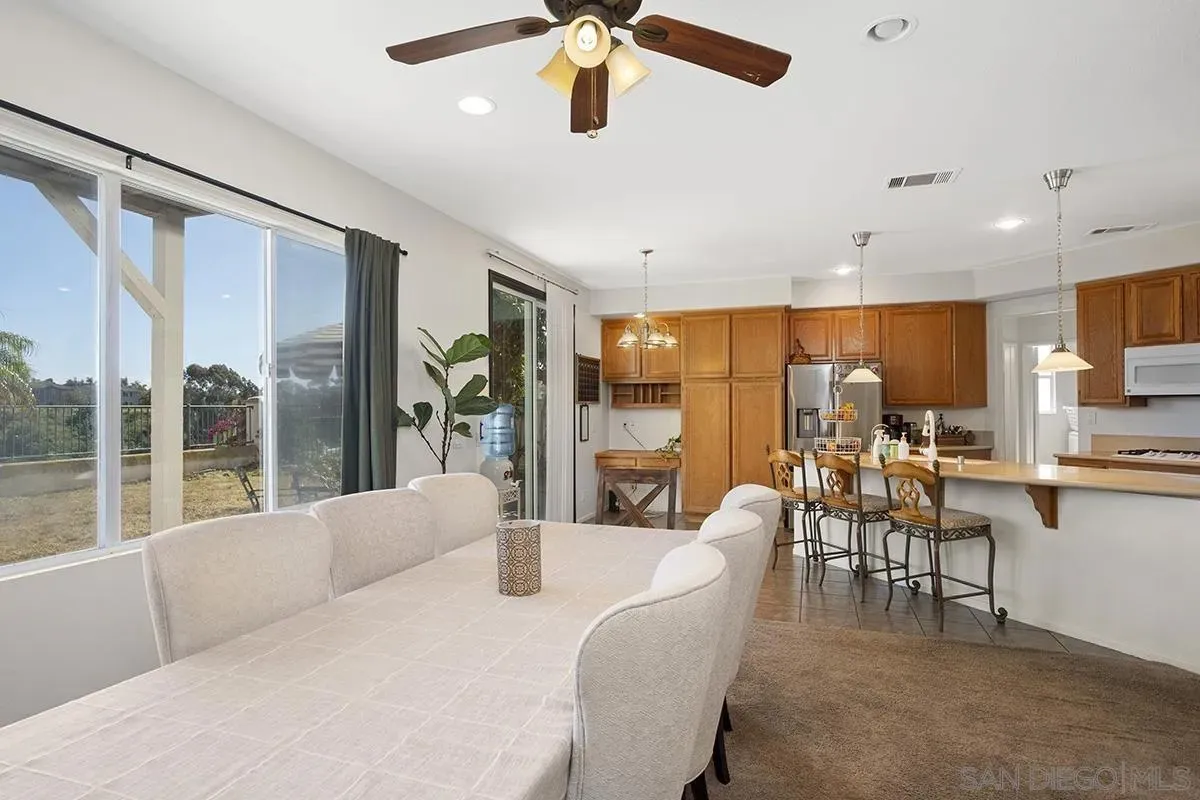 Chula Vista, California 91910, United States, 3 Bedrooms Bedrooms, ,3 BathroomsBathrooms,Residential,Active,173676