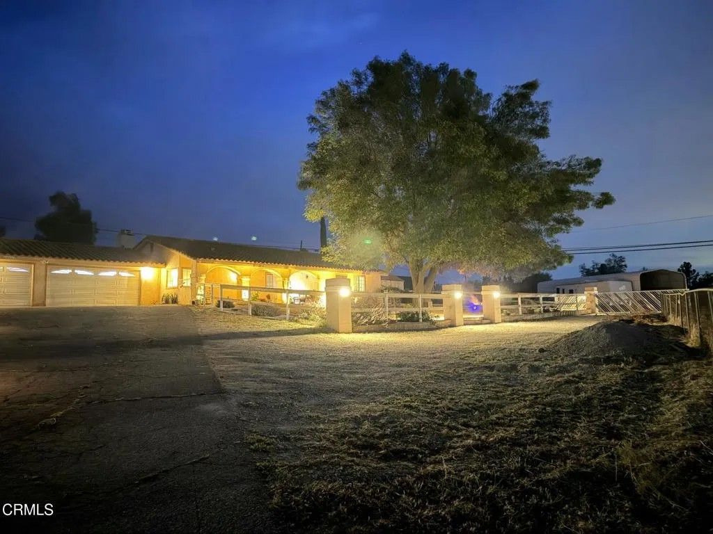 Photo of 19163 Paradise Mountain Road, Valley Center, CA 92082 (MLS # V1-35743)