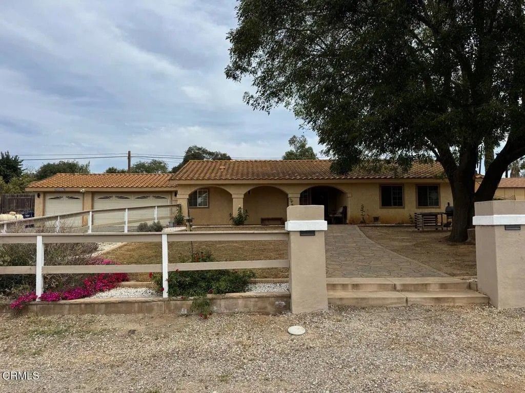 Photo of 19163 Paradise Mountain Road, Valley Center, CA 92082 (MLS # V1-35743)