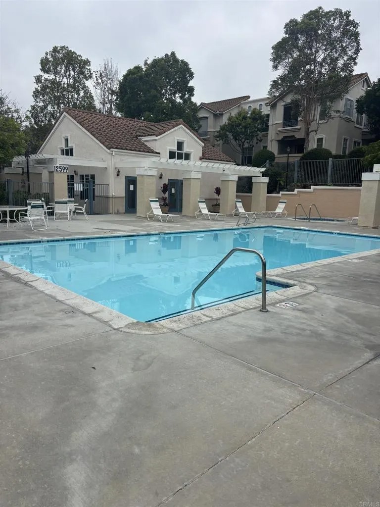 3575 Caminito El Rincon 216