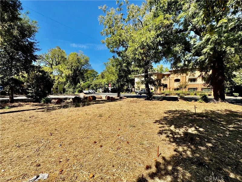 1257 9th East