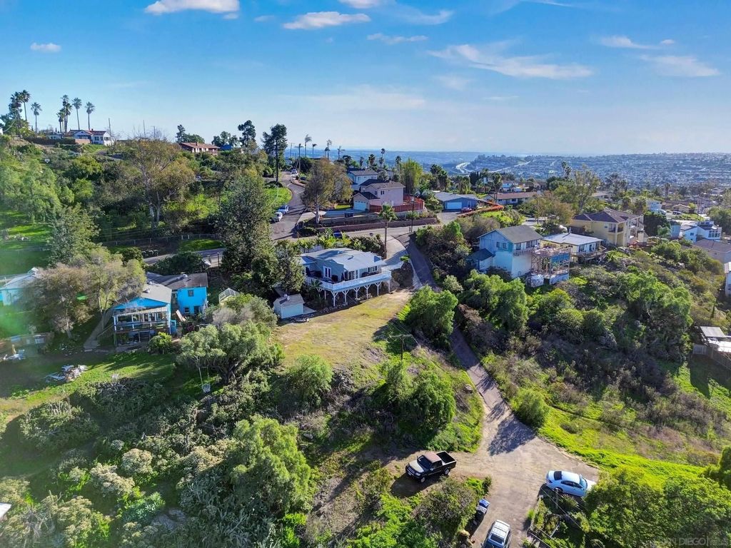 Photo of 2312 Helix St, Spring Valley, CA 91977 (MLS # 260001519)