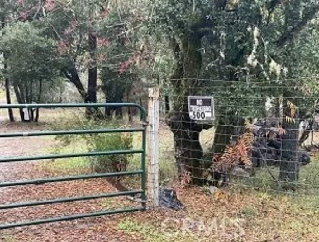 Photo of 500 Woodman Creek, Laytonville, CA 95587 (MLS # IV25280528)