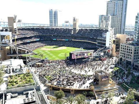 427 9th Ave 1402 San Diego CA 92101