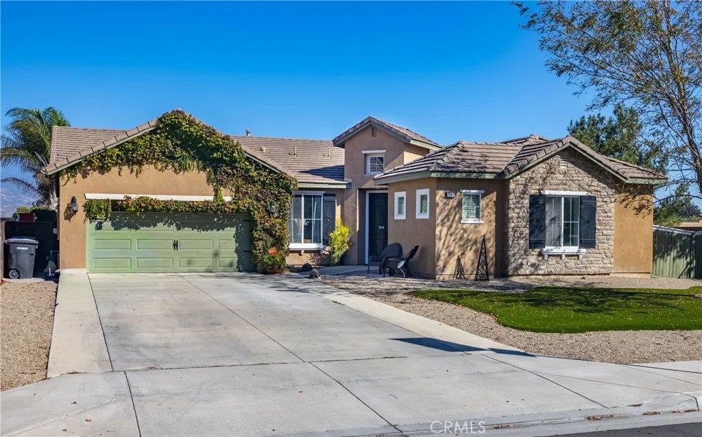 Photo of 1742 Caseros Dr, San Jacinto, CA 92582 (MLS # SW25236266)