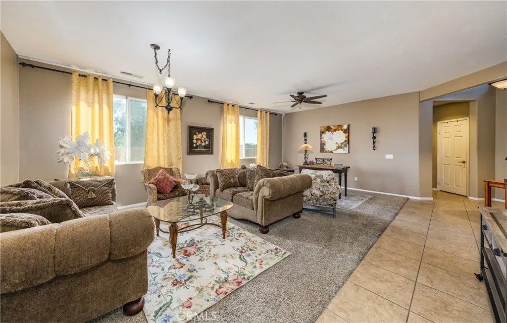 Photo of 1742 Caseros Dr, San Jacinto, CA 92582 (MLS # SW25236266)