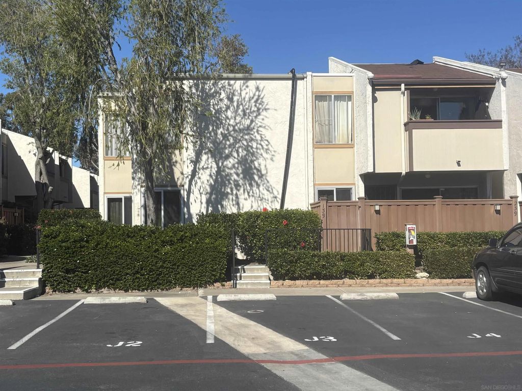 Photo of 3550 Ruffin Rd #139, San Diego, CA 92123 (MLS # 260003810)