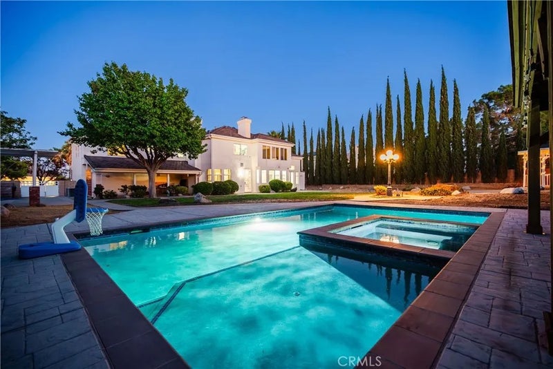 40113 Tesoro Lane