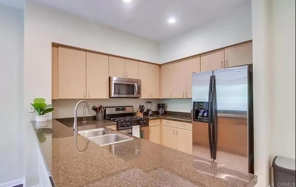 445 Island Avenue 309