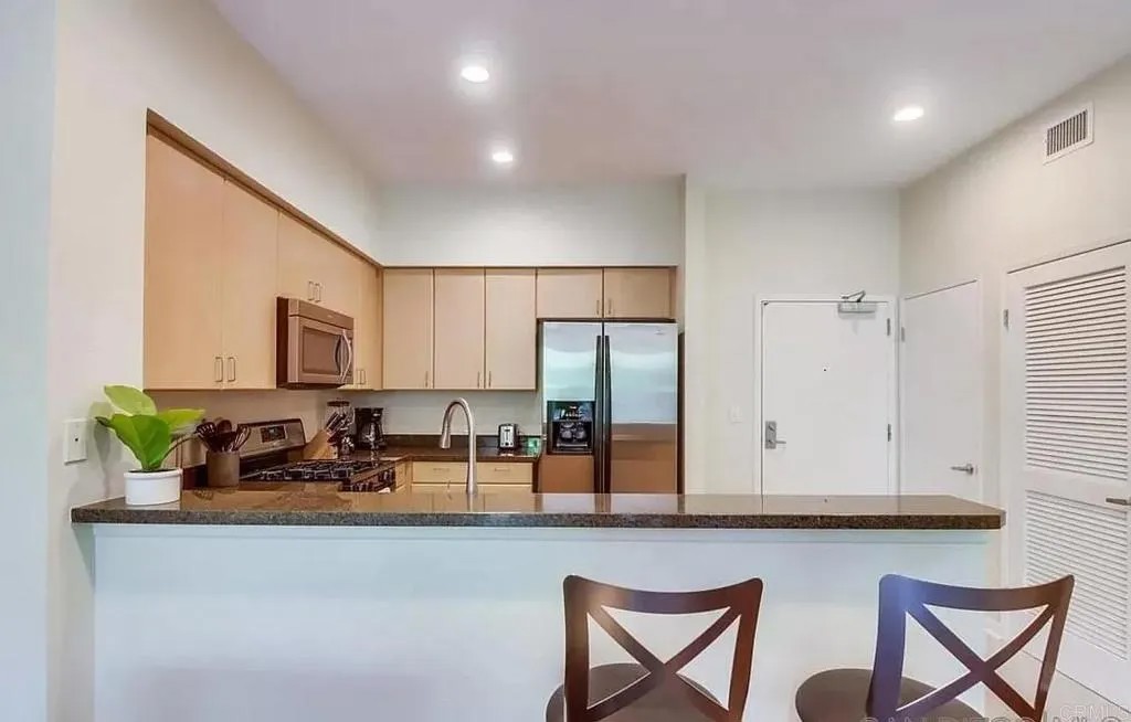 445 Island Avenue 309