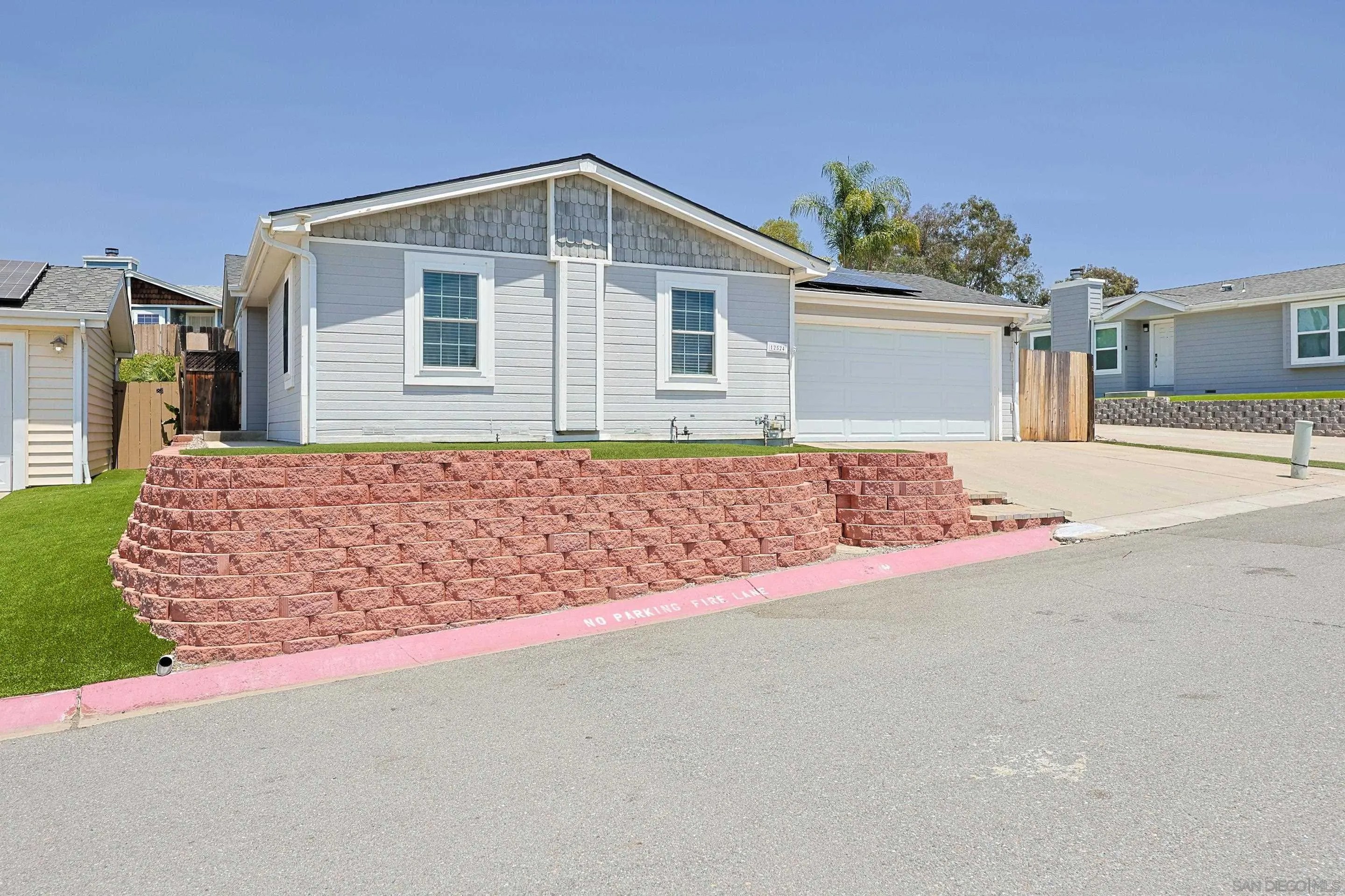 12524 Jackson Heights Dr.