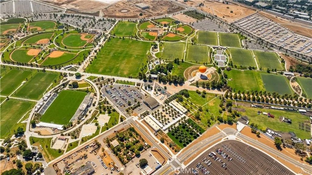 Photo of 333 Sora, Irvine, CA 92618 (MLS # OC25244778)