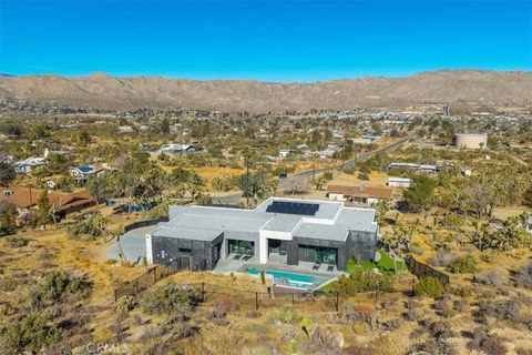 Tiny photo for 8175 Fox Trail, Yucca Valley, CA 92284 (MLS # JT25273215)