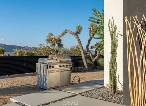 Tiny photo for 8175 Fox Trail, Yucca Valley, CA 92284 (MLS # JT25273215)