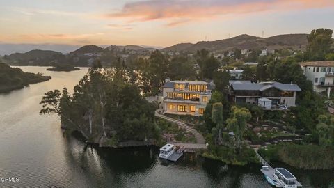 2112 Trentham Road  CA 91361