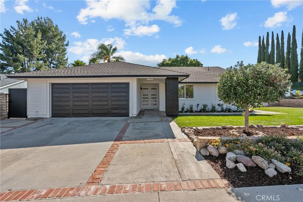 27139 Vista Encantada