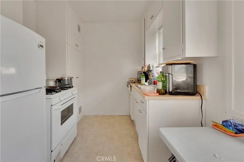 Photo of 34 N 1st Street #10, Alhambra, CA 91801 (MLS # CV26068794)