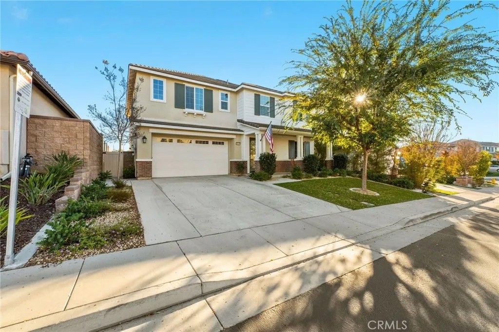 Photo of 30625 Linden Ct, Temecula, CA 92591 (MLS # SW25273727)