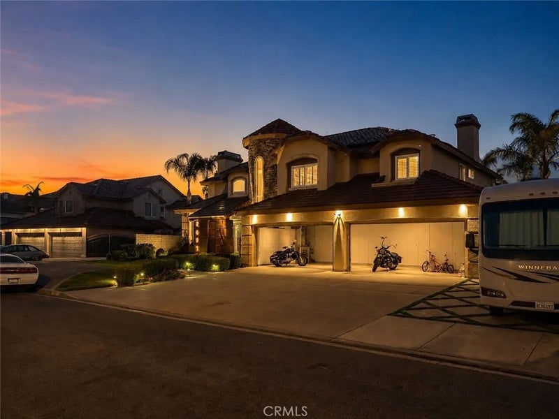 26970 Abbey Glen