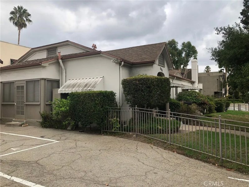 441 E California