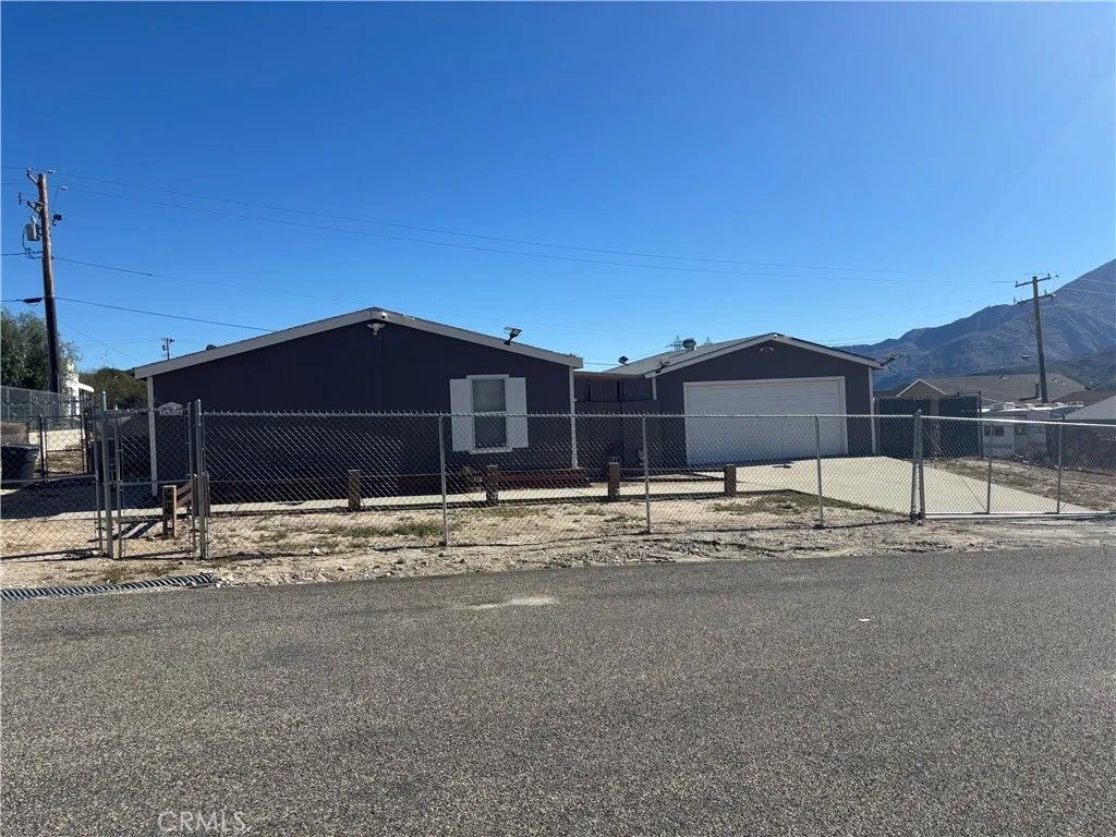 Photo of 12862 centurian St, Whitewater, CA 92282 (MLS # IG26013103)