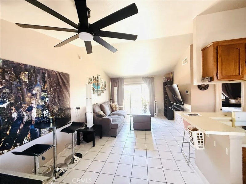 9505 Arlington 77
