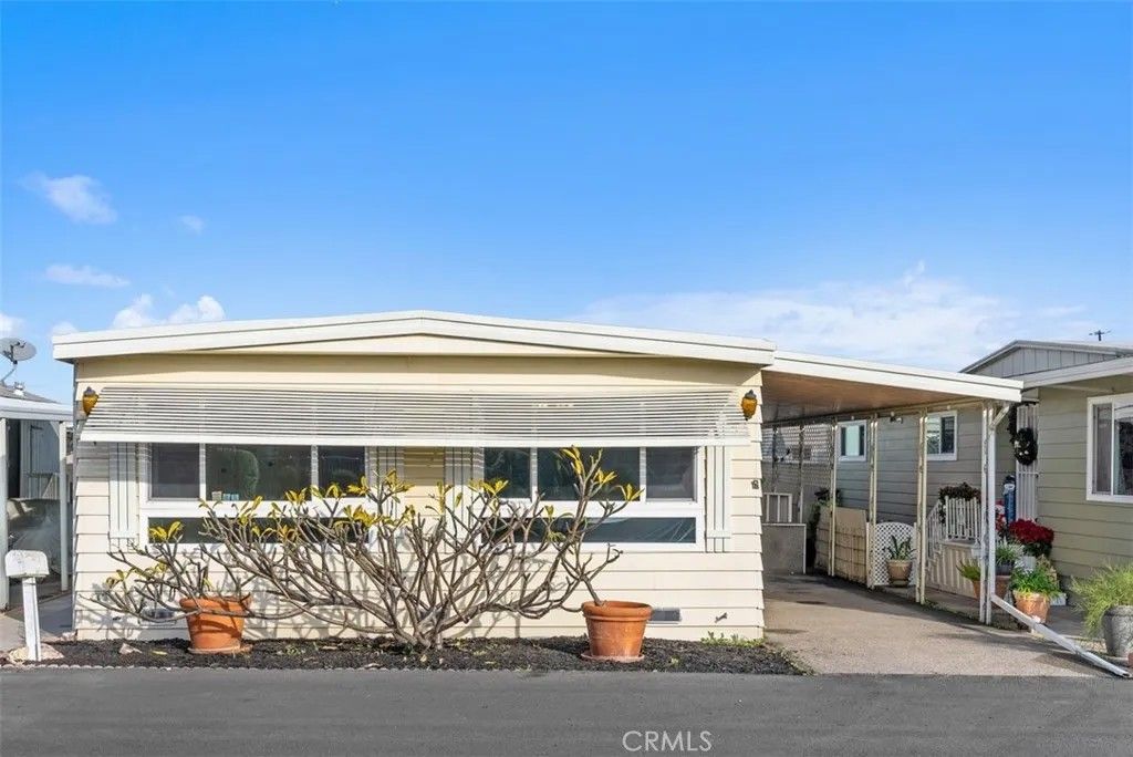 Photo of 15621 Beach Blvd #103, Westminster, CA 92683 (MLS # OC25276409)