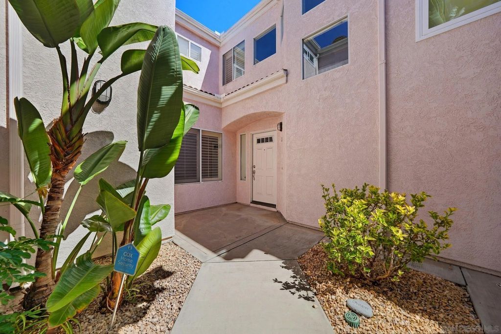 Photo of 413 Sanibelle Circle #71, Chula Vista, CA 91910 (MLS # 250043578)