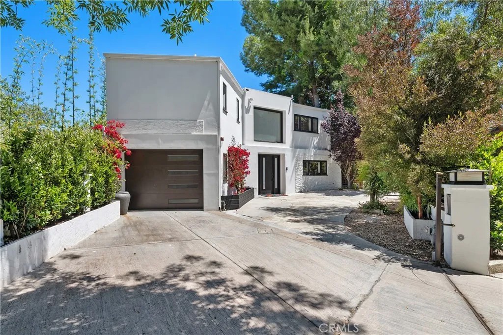 7670 Woodrow Wilson Drive