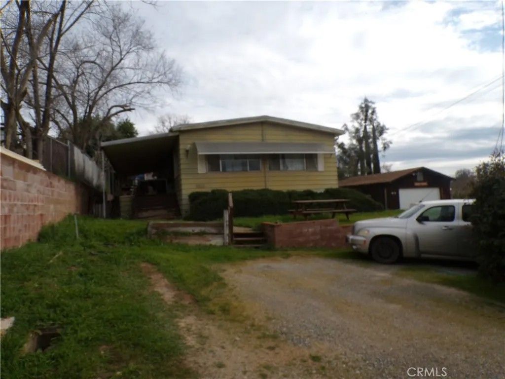 Photo of 3832 Fir Ave, Clearlake, CA 95422 (MLS # LC26030689)