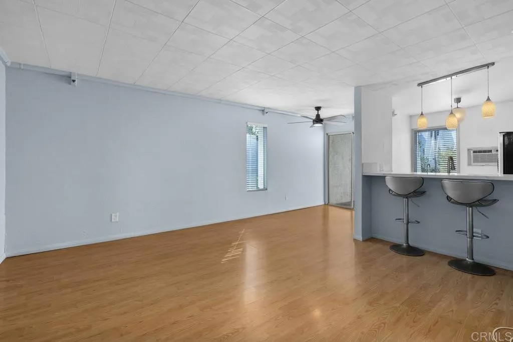 7506 Parkway Drive 201