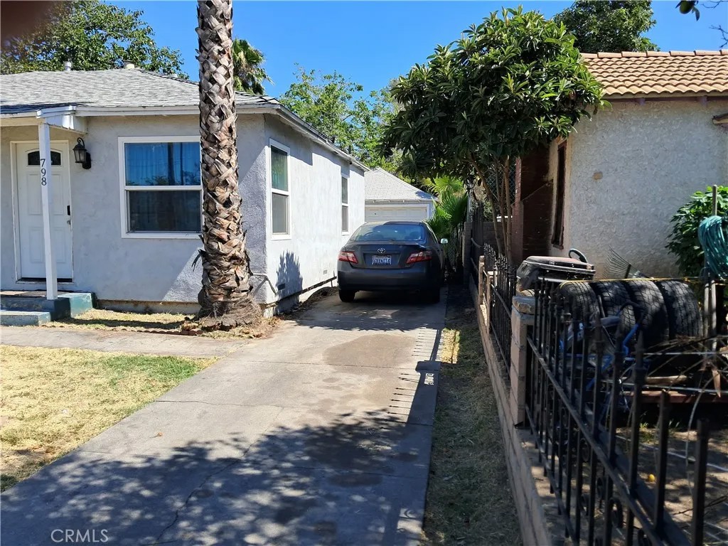 798 W Virginia
