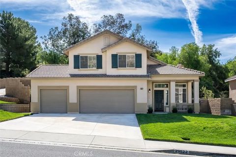 Photo of 29522 Mammoth Ln, Canyon Country, CA 91387 (MLS # SR26078424)