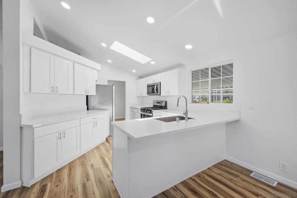 Photo of 2550 E Valley Pkwy #77, Escondido, CA 92027 (MLS # 260007312)