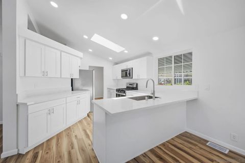 Photo of 2550 E Valley Pkwy #77, Escondido, CA 92027 (MLS # 260007312)