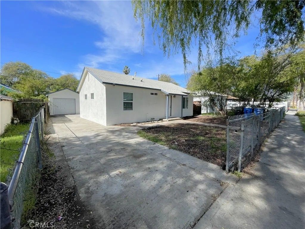 Photo of 2568 Cedar Street, San Bernardino, CA 92404 (MLS # IG26040915)