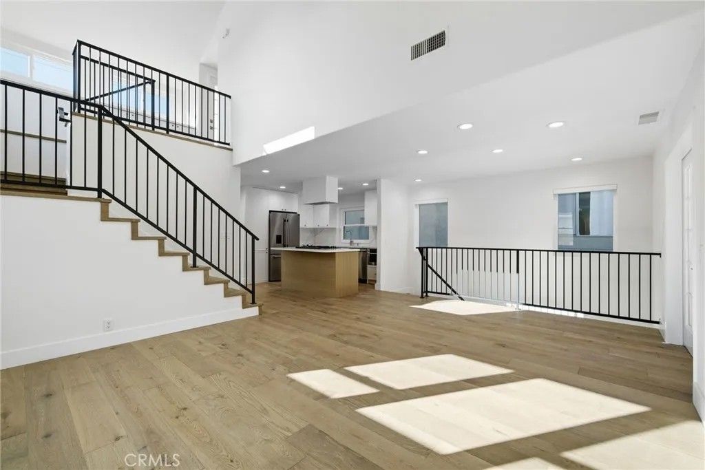 Photo of 505 Marigold Ave, Corona Del Mar, CA 92625 (MLS # NP26095968)
