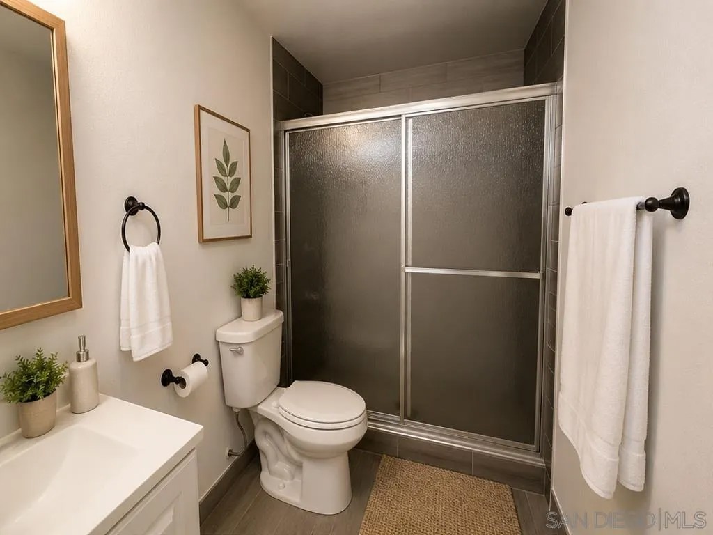 1681 BAYVIEW HEIGHTS 31