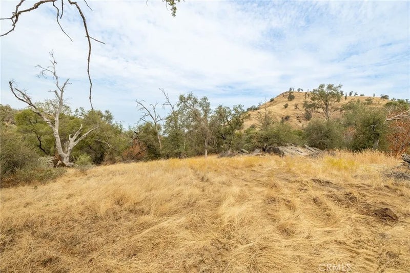 40117 Road 600