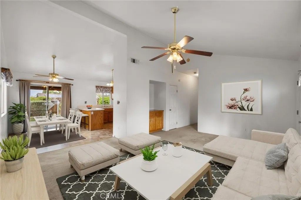 Photo of 318 Leeta St, Bakersfield, CA 93307 (MLS # SR25279989)